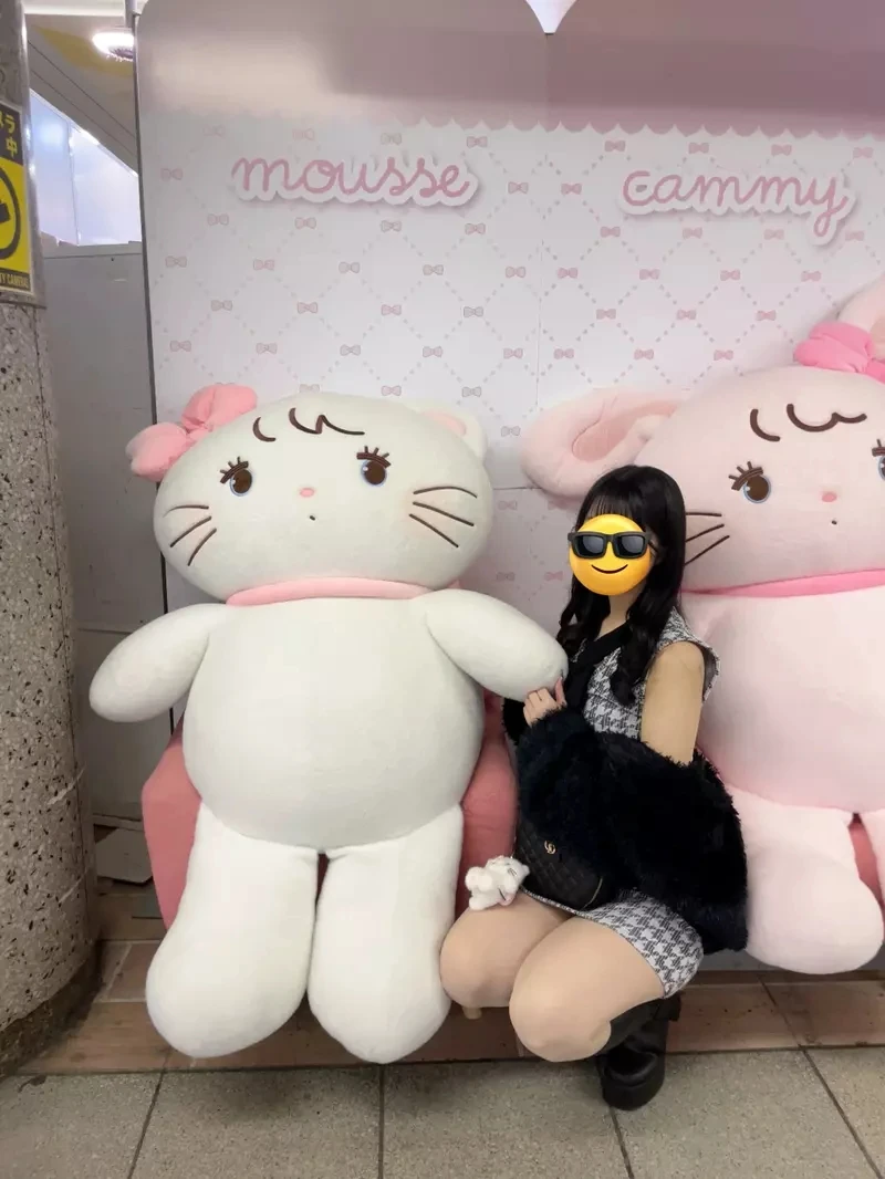 《大腿诈骗》担心腿部拍起照来很粗吗?学会这一招就能轻松骗过大家了