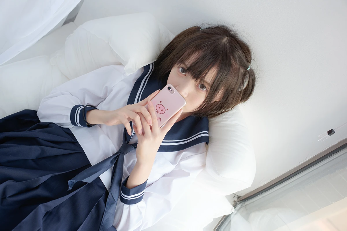 [Holo_阿拉希武器酱] JK白丝水手服