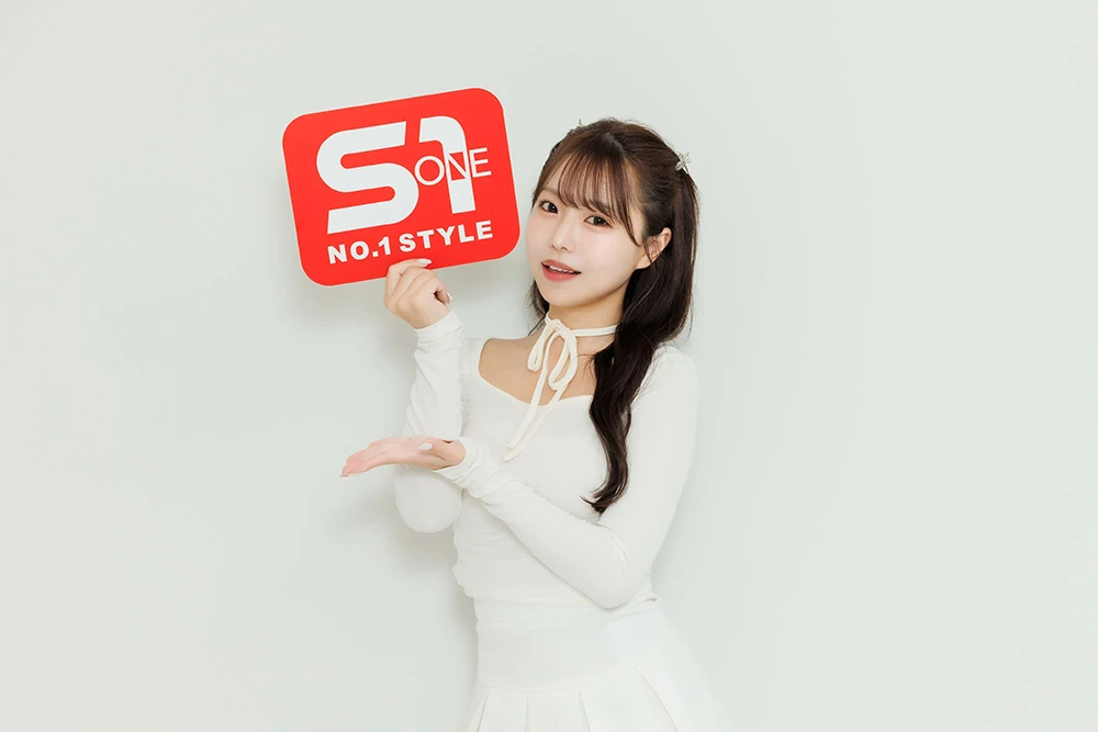 网红转型女优大成功!早坂姬却突喊「不干了」22 岁宣布将引退:很难成为最顶尖