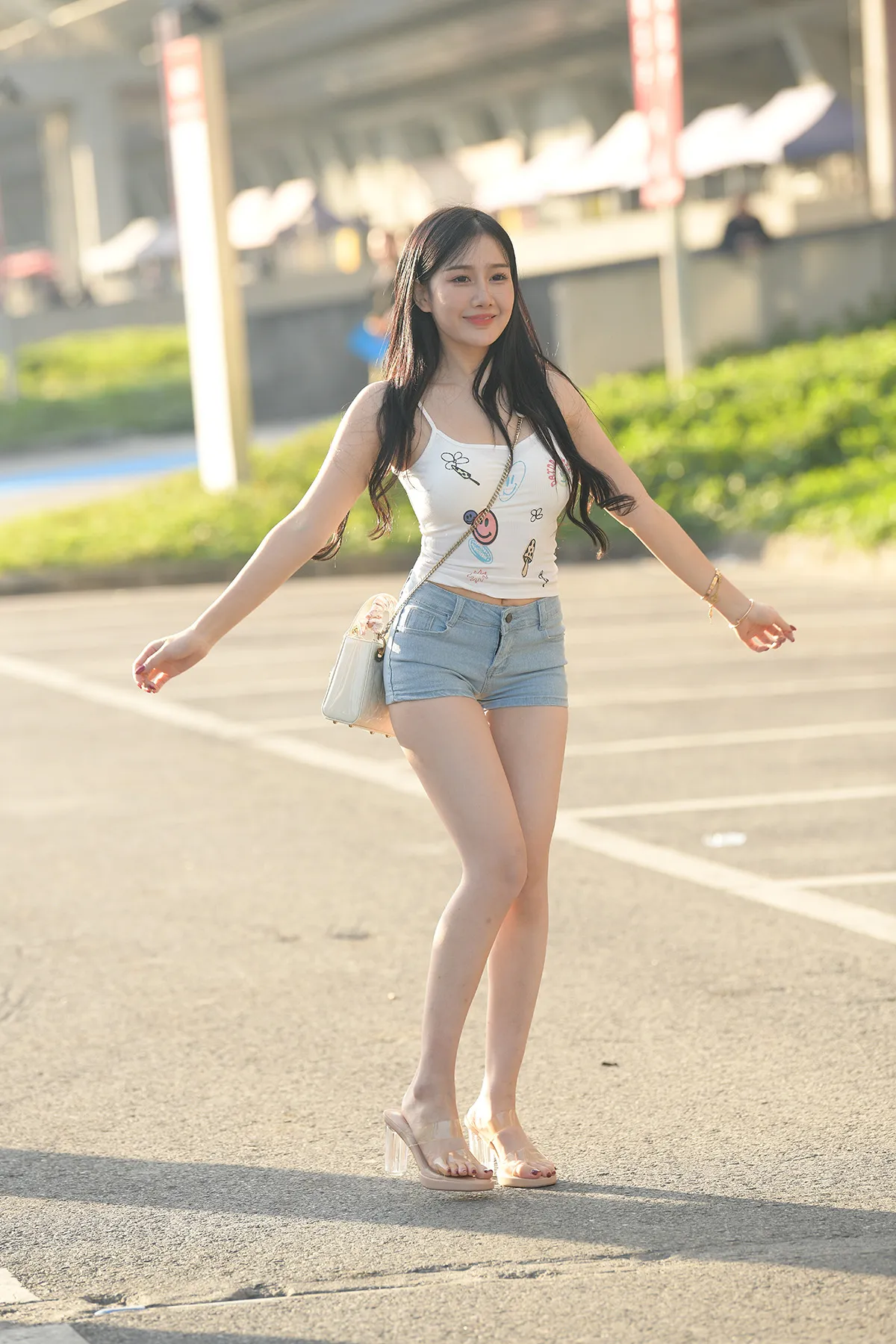 甜美可爱牛仔短裤