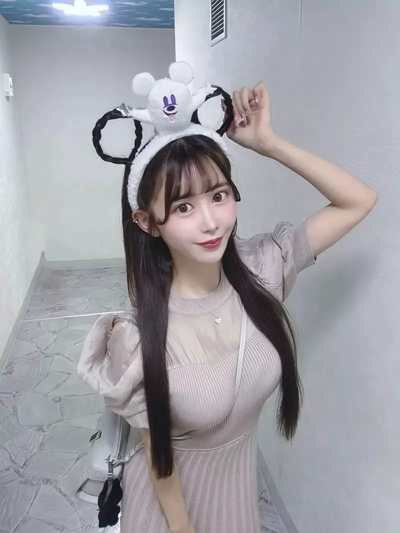 qZ-G0KOckNSd2qTKlp2dm43Y1d4.webp_10_14_2025