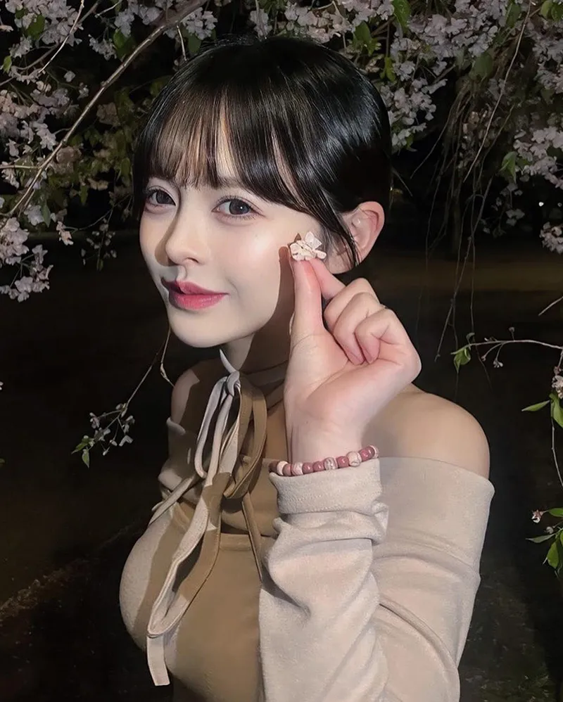 SaveClip.App_463865209_561065316606567_7082227228139116298_n_10_24_2025