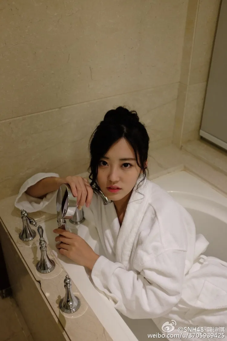 2017-03-04_22-47-20_10_26_2025