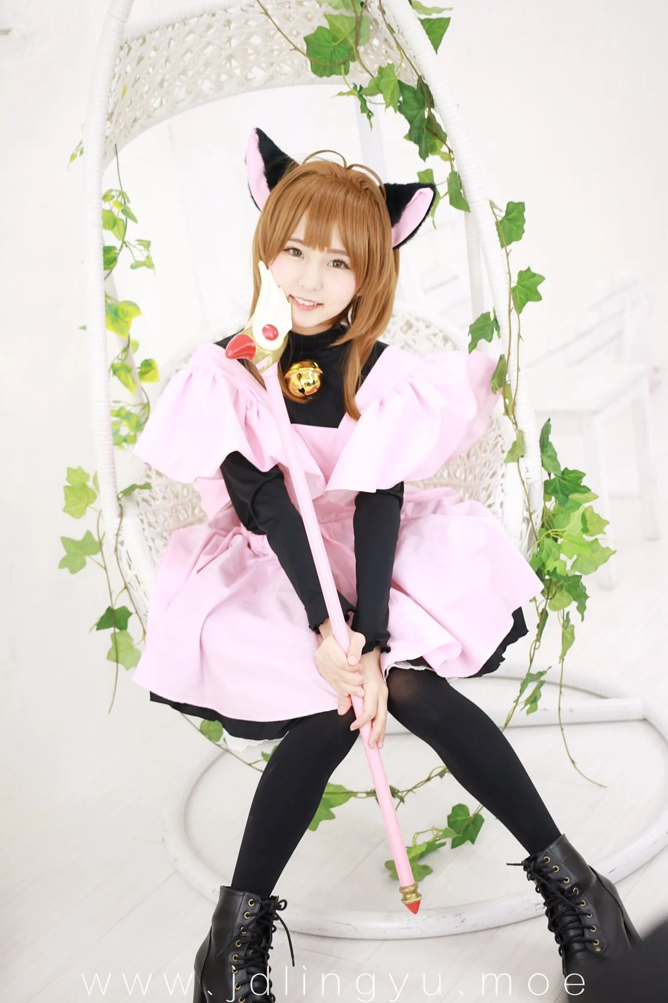 2017-03-05_23-42-02_10_26_2025