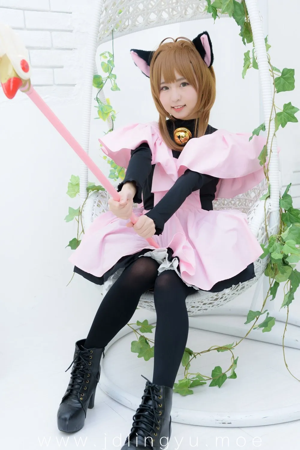 2017-03-05_23-42-17_10_26_2025