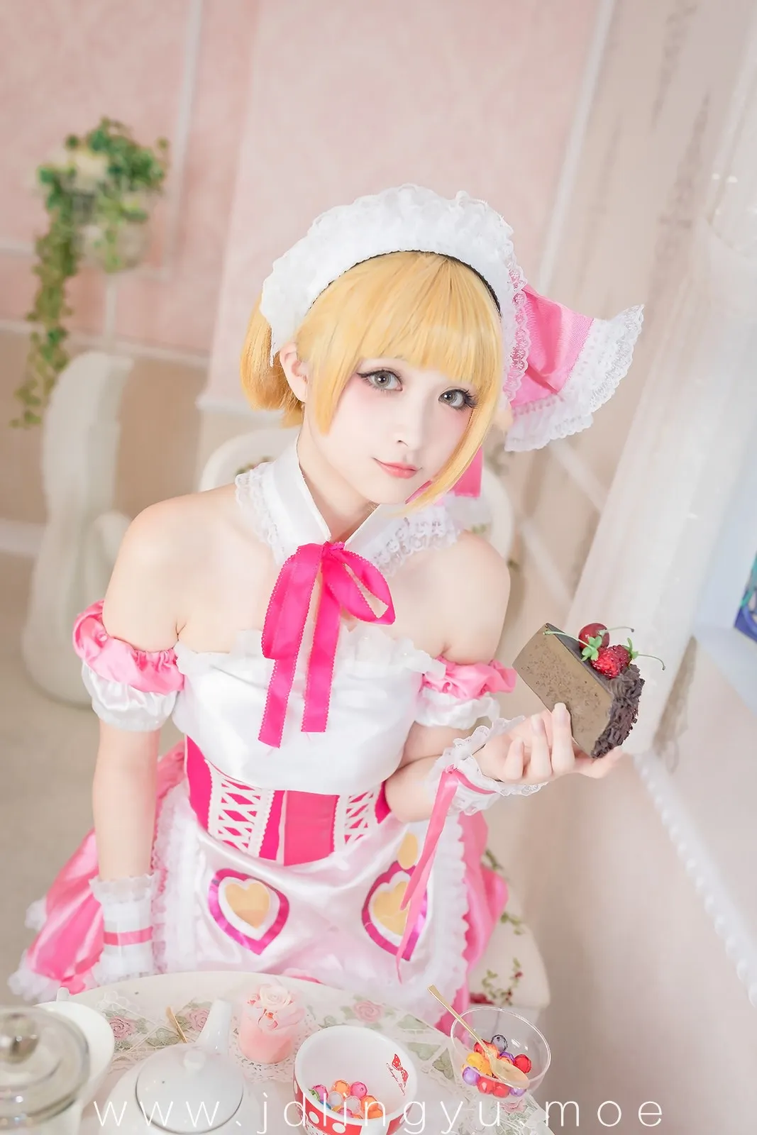 2017-03-07_00-05-13_10_26_2025