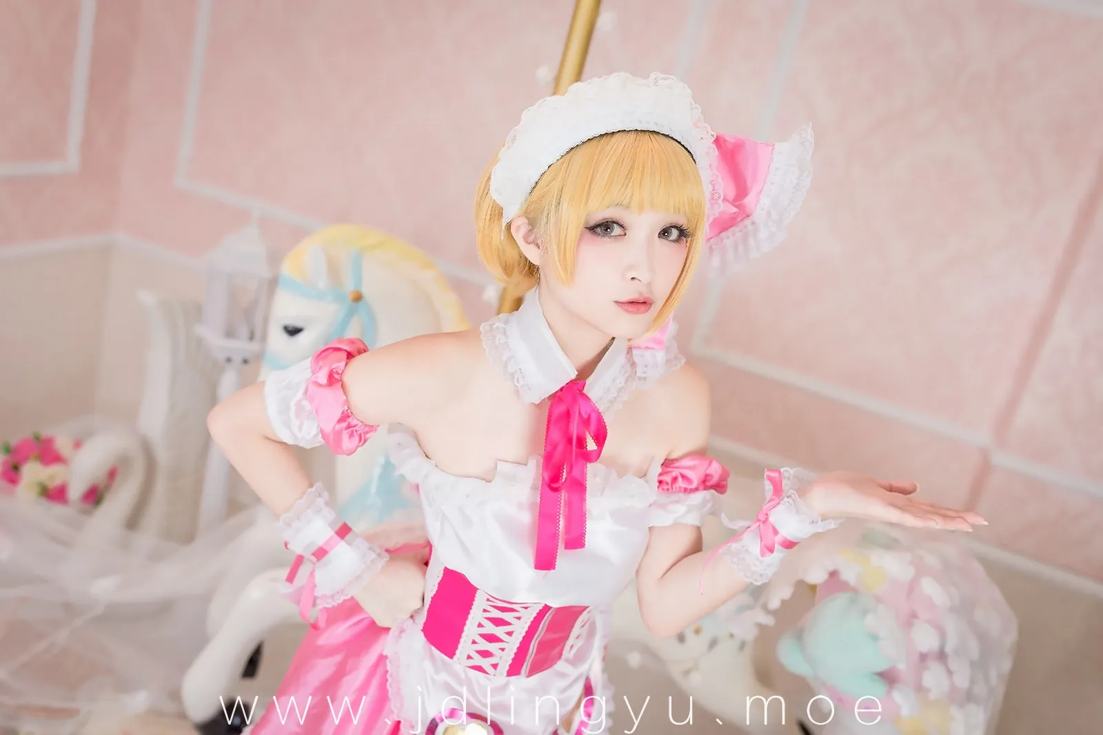 2017-03-07_00-06-22_10_26_2025