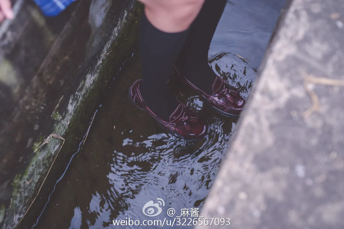 2017-03-08_23-18-41_10_26_2025