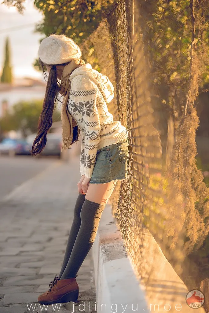 2017-03-10_23-29-06_10_26_2025