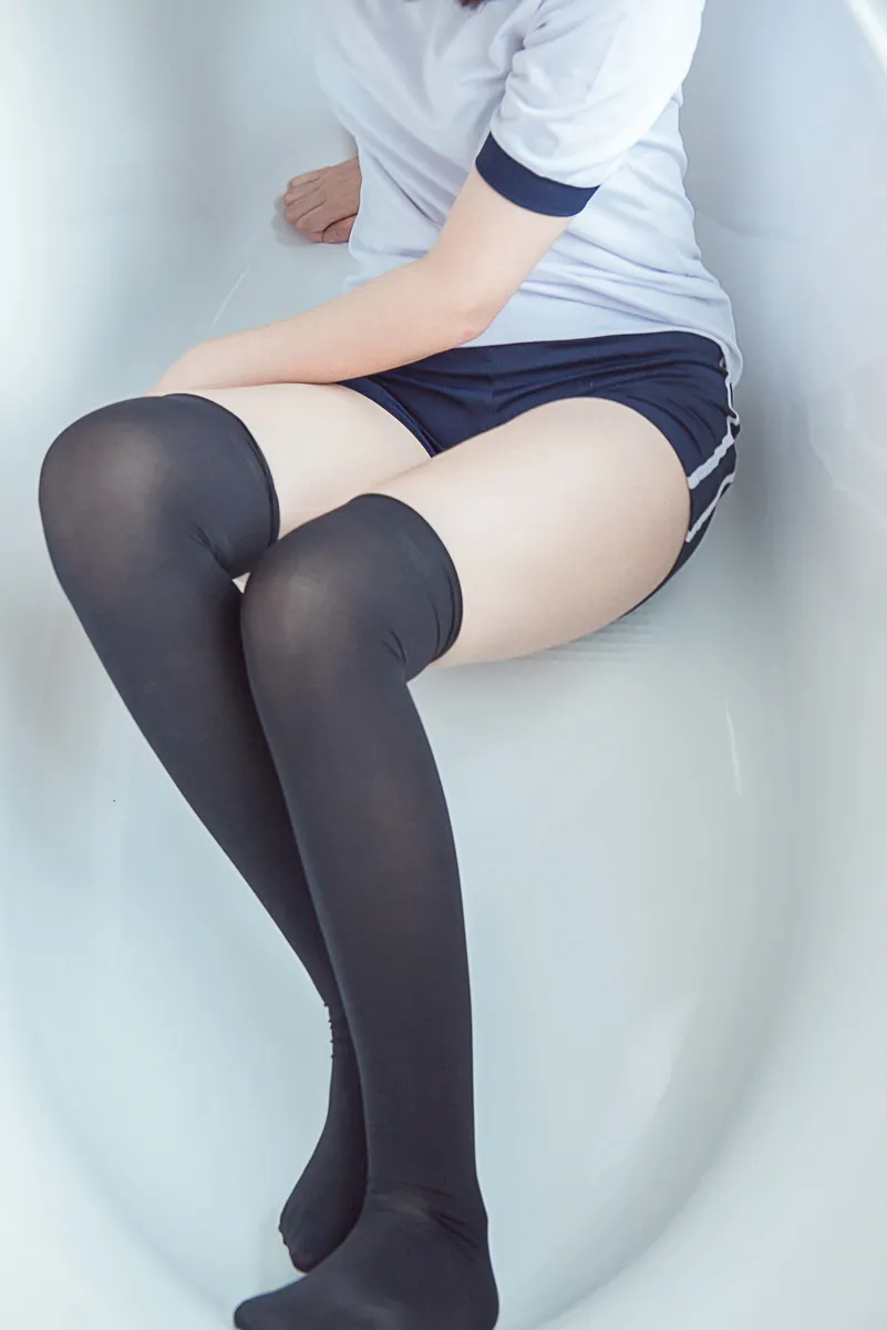 2017-03-12_00-11-51_10_27_2025