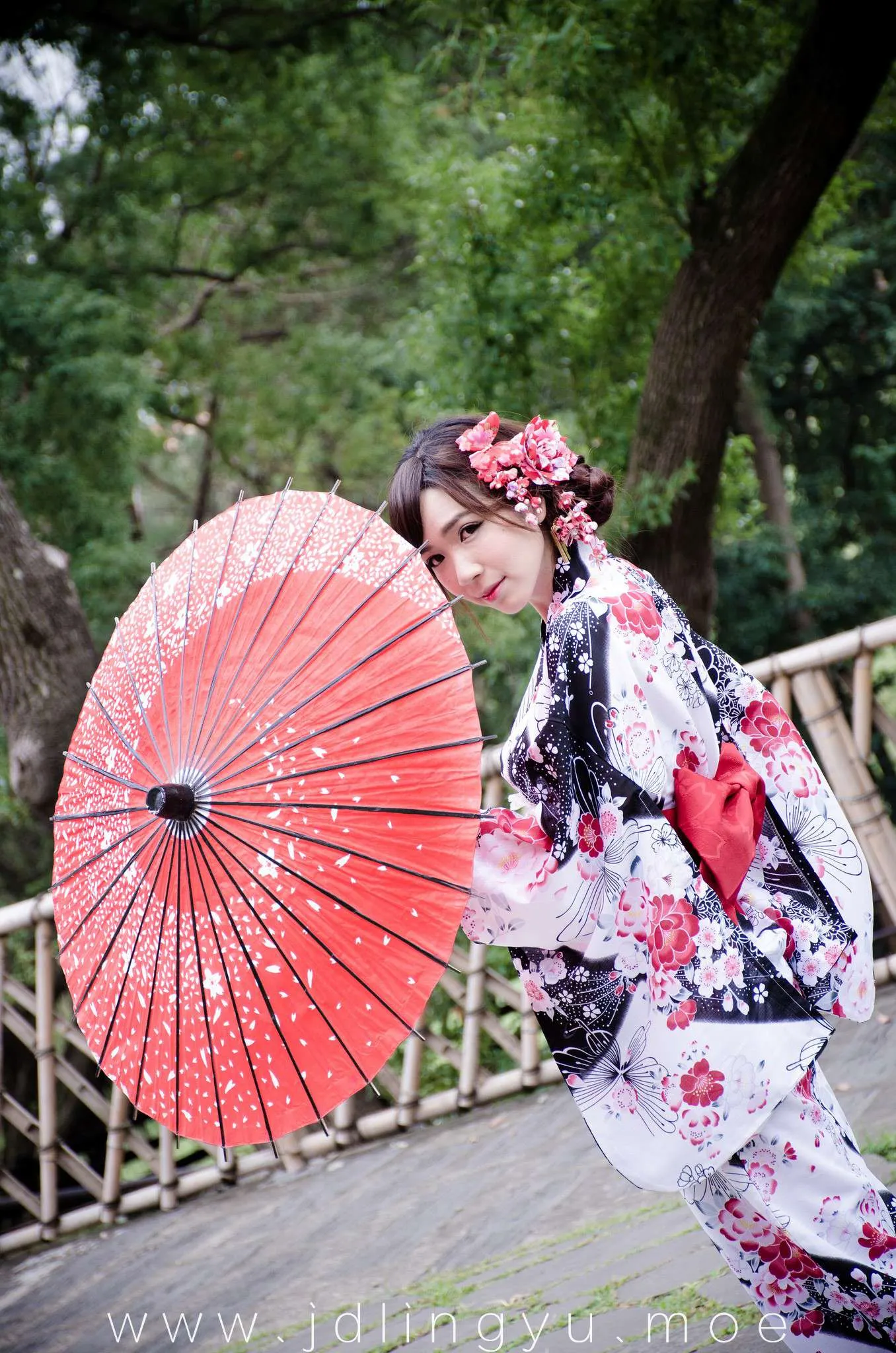 2017-03-14_21-08-09_10_28_2025