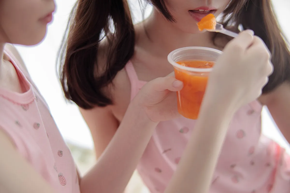 [森萝财团] JKFUN-015 默陌&Aika 甜心闺蜜白丝