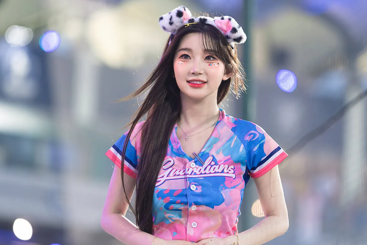 54537104552_cb4dec7dc4_6k_11_06_2025