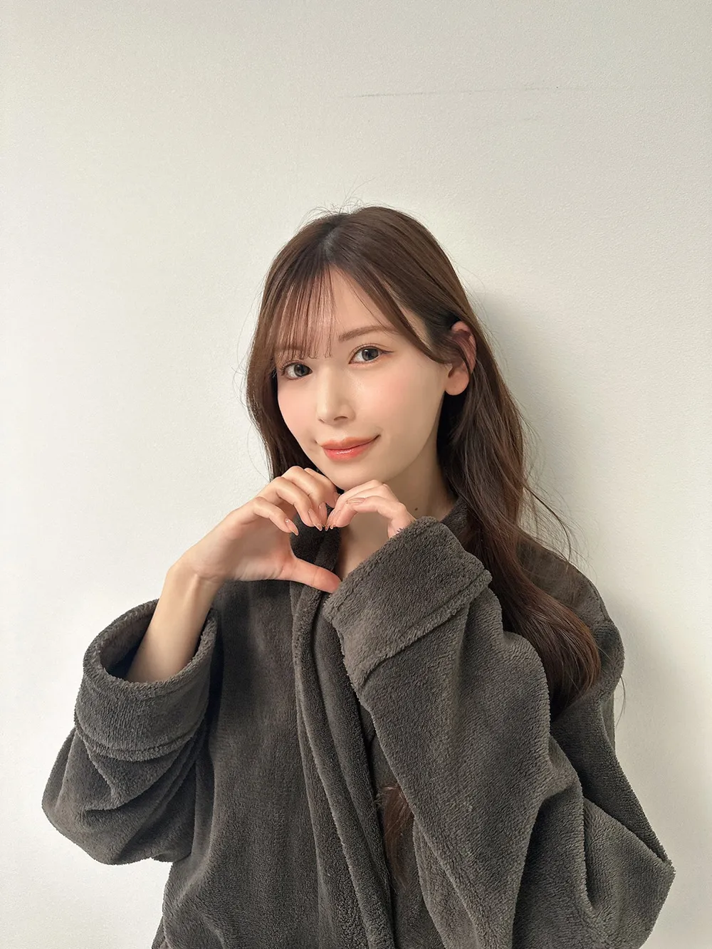 GjLUsUNbAAA9iN9_11_20_2025