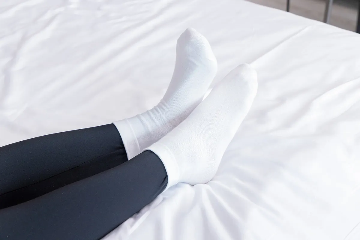 [BoBoSocks袜啵啵] No.410 糯米-运动鞋、白棉袜、肉丝、瑜伽裤裤里丝