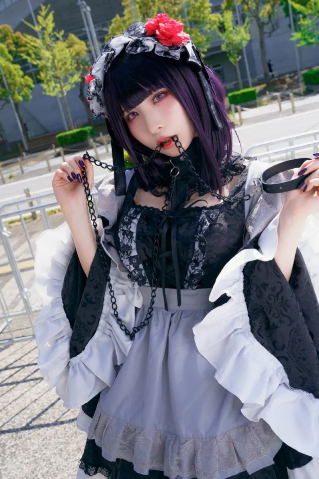 人气Coser纱爱扮《恋上换装娃娃》黑江雫 不仅美丽脸庞连“正字记号”都有还原！