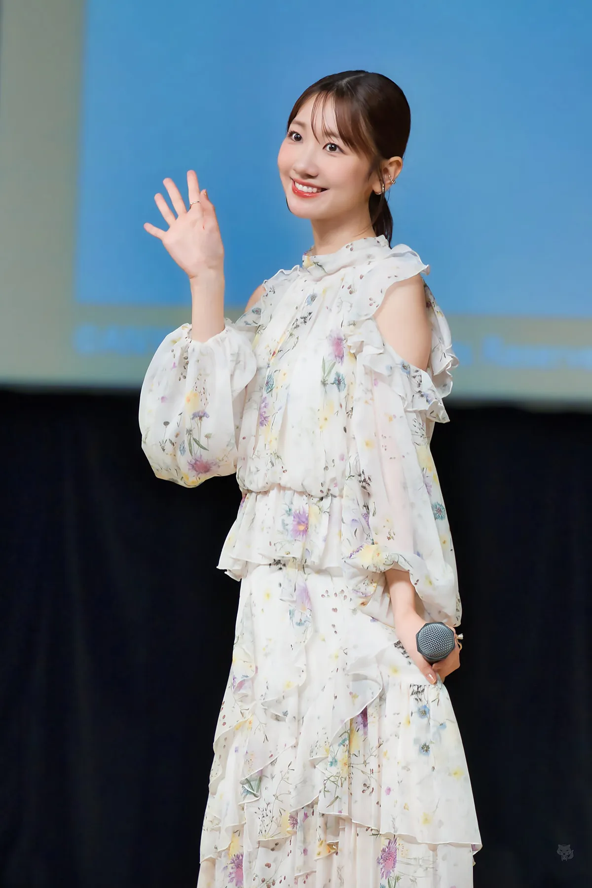 G6mBiCWaoAAr-SJ_12_16_2025