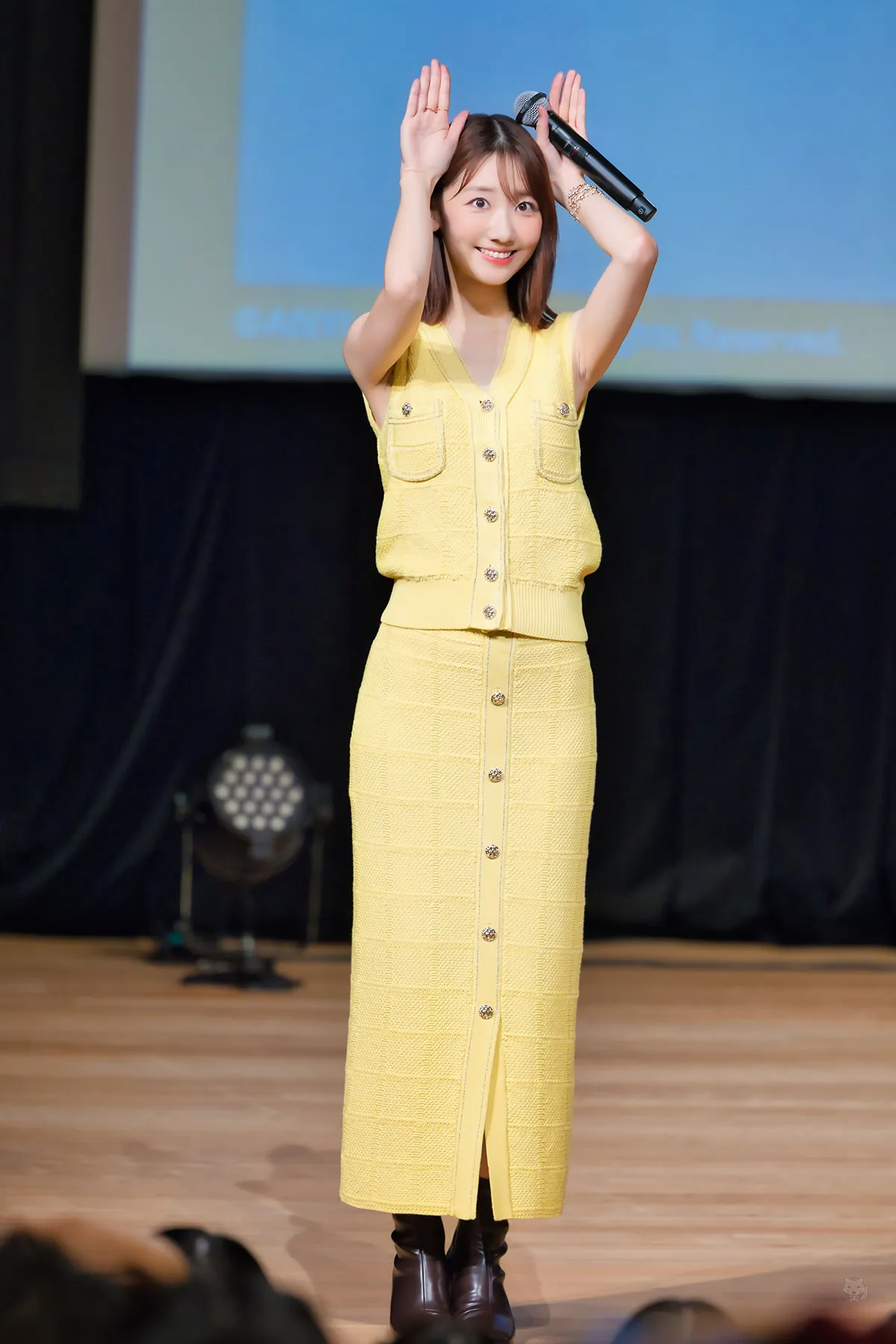 G6rUIhvbsAAmDtN_12_16_2025