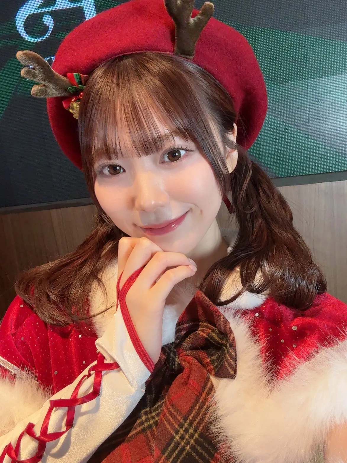 G87rty_bUAA7thY_12_26_2025