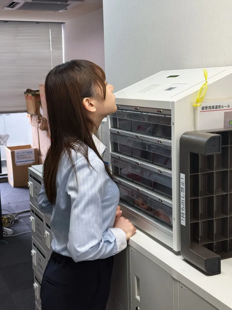 G_R8sthakAAayG5_01_25_2026