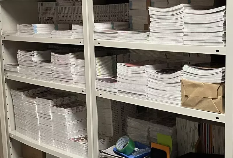 《资深同人作家猫豆腐》家中仓库大公开 分享同人志库存管理法