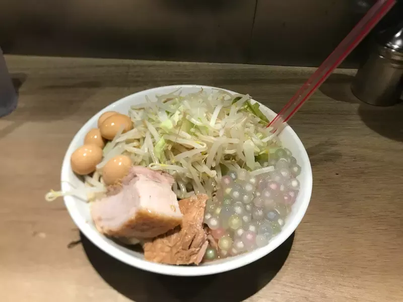 《超时空辉耀姬》辉耀吃的珍珠粉圆拉面 在日本横滨真的吃得到