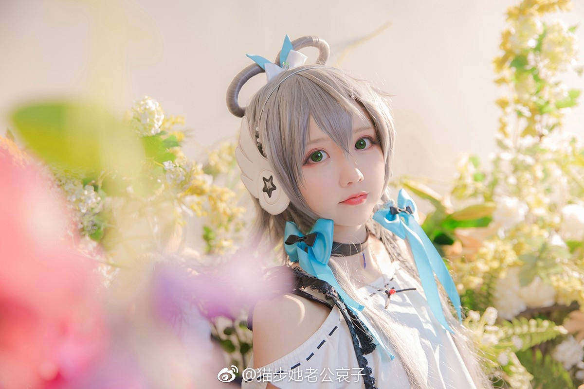 6df98ffegy1fktep16c4aj20xc0m8q71