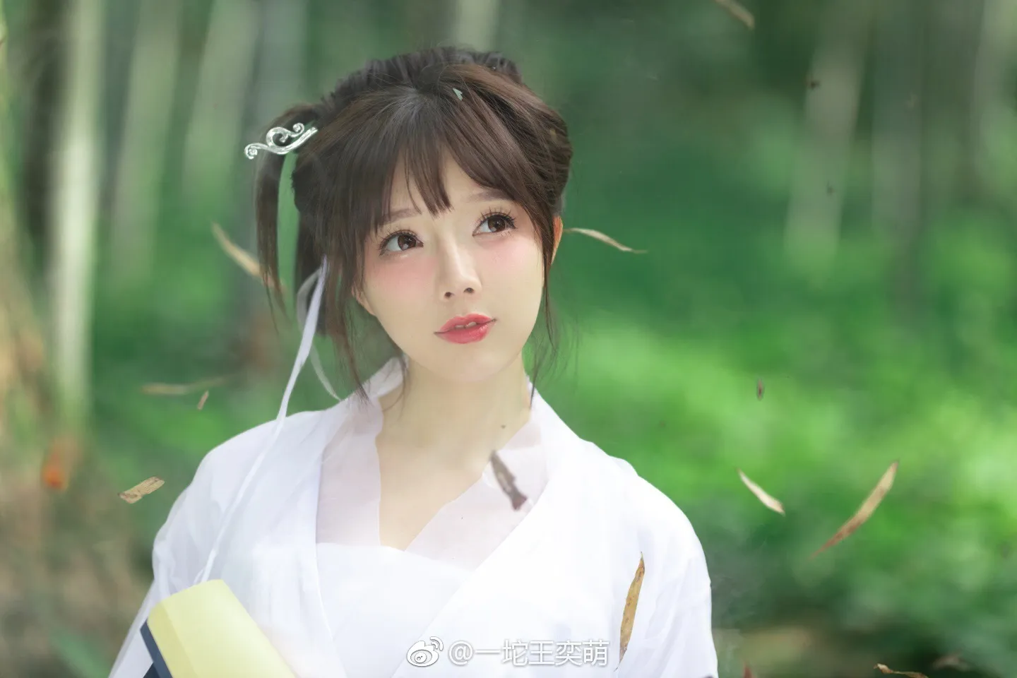 7fbfe7a0gy1fxb57xen78j21400qojvs_04_08_2026