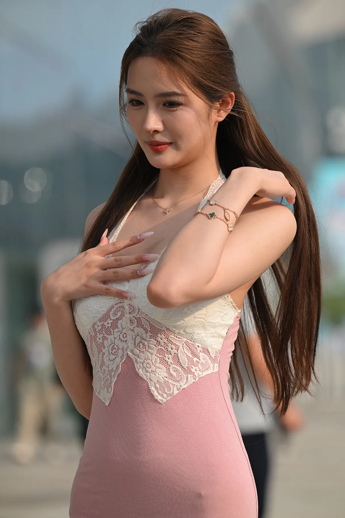 青春靓丽粉白短裙