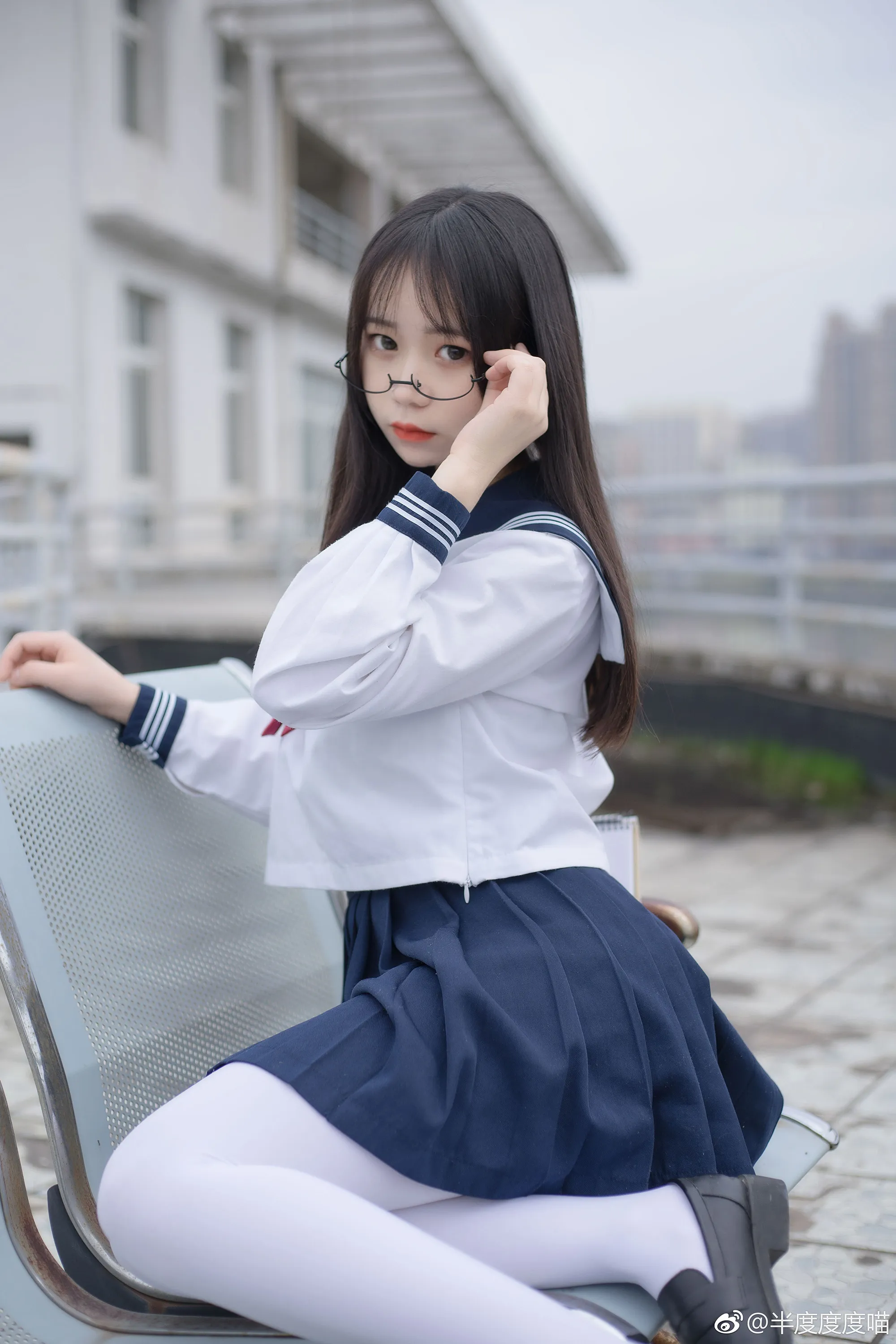 005SxYtQly1g1uzcatz8qj33344mo1ky_04_25_2026