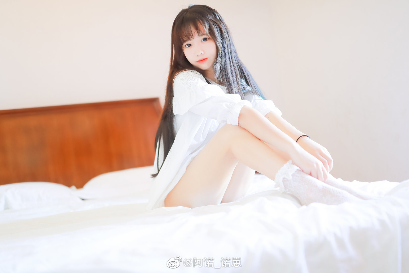 8f106a21gy1g3w2cqvqfsj21900u0npi