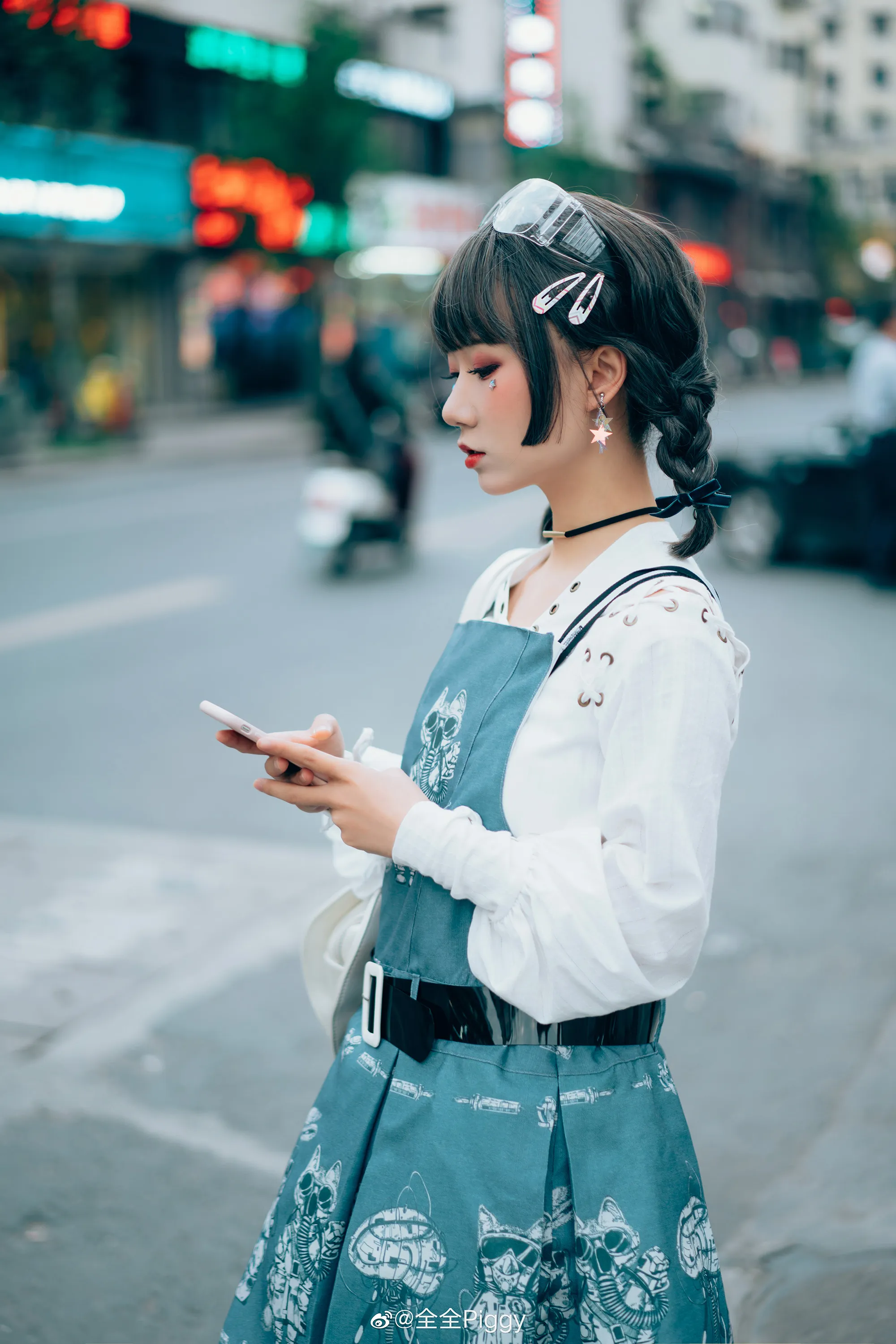 76056adfly1g6oxdkufddj243c64w4qt_05_18_2026