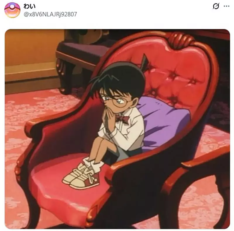 《天才的坐姿》特别聪明的人都喜欢这样坐吗？日本网友想到各种例子了……