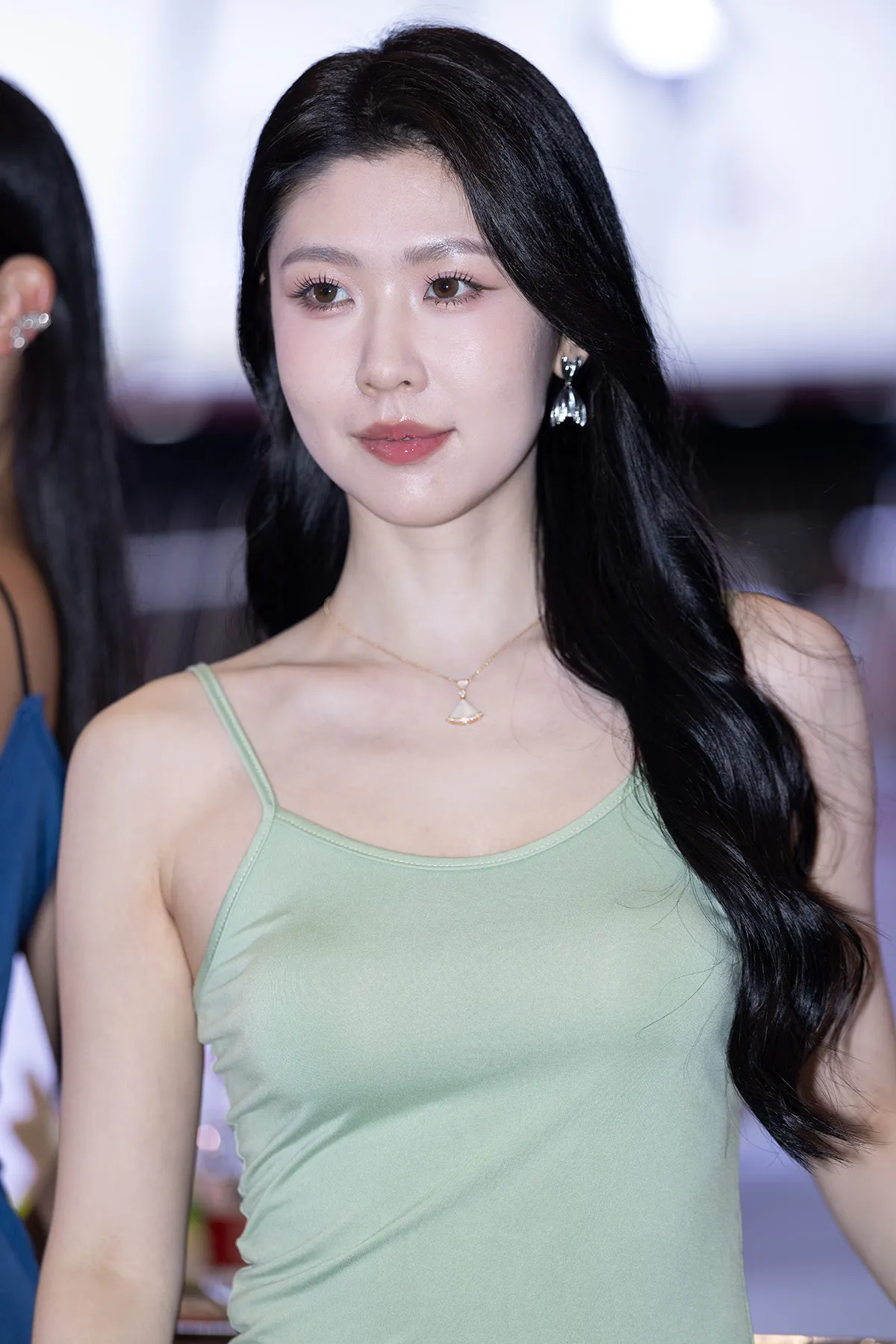 绿色吊带裙 (37)_05_22_2026