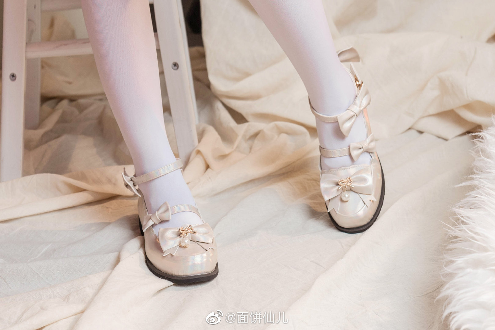这腿子想舔