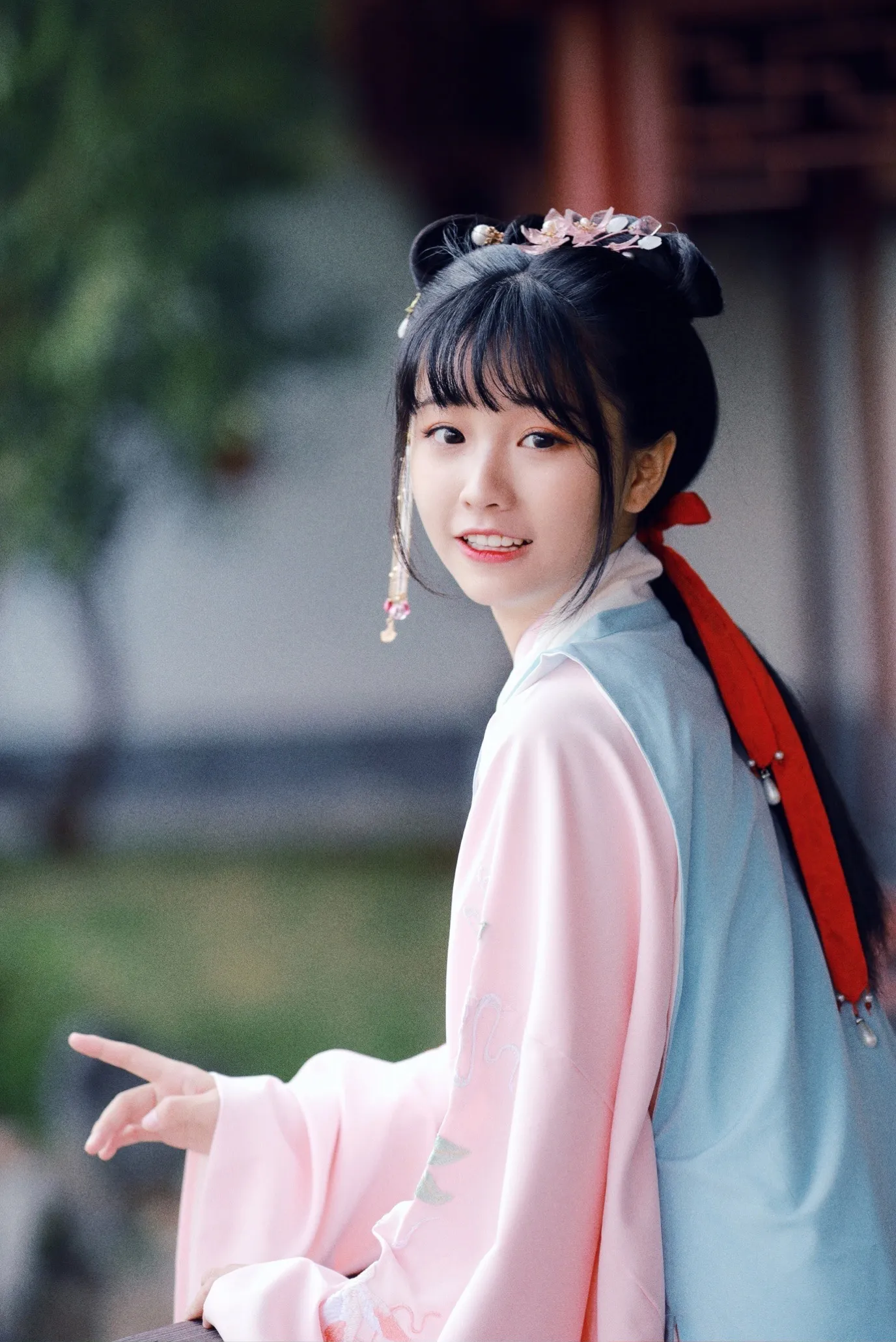 小妹妹真好看！