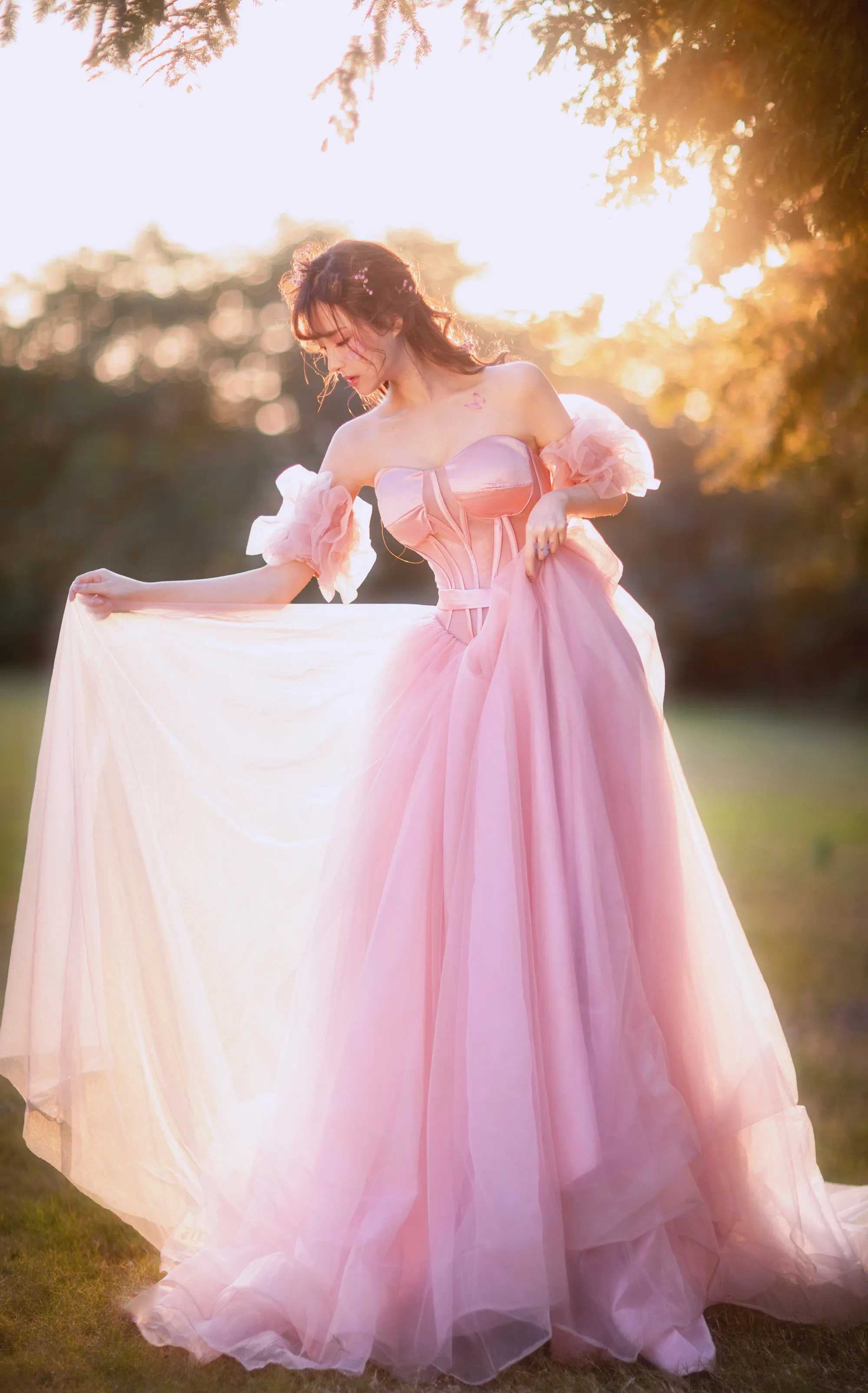 8e5a9dbcly1g9031k58ugj21xu340x6p_06_05_2026