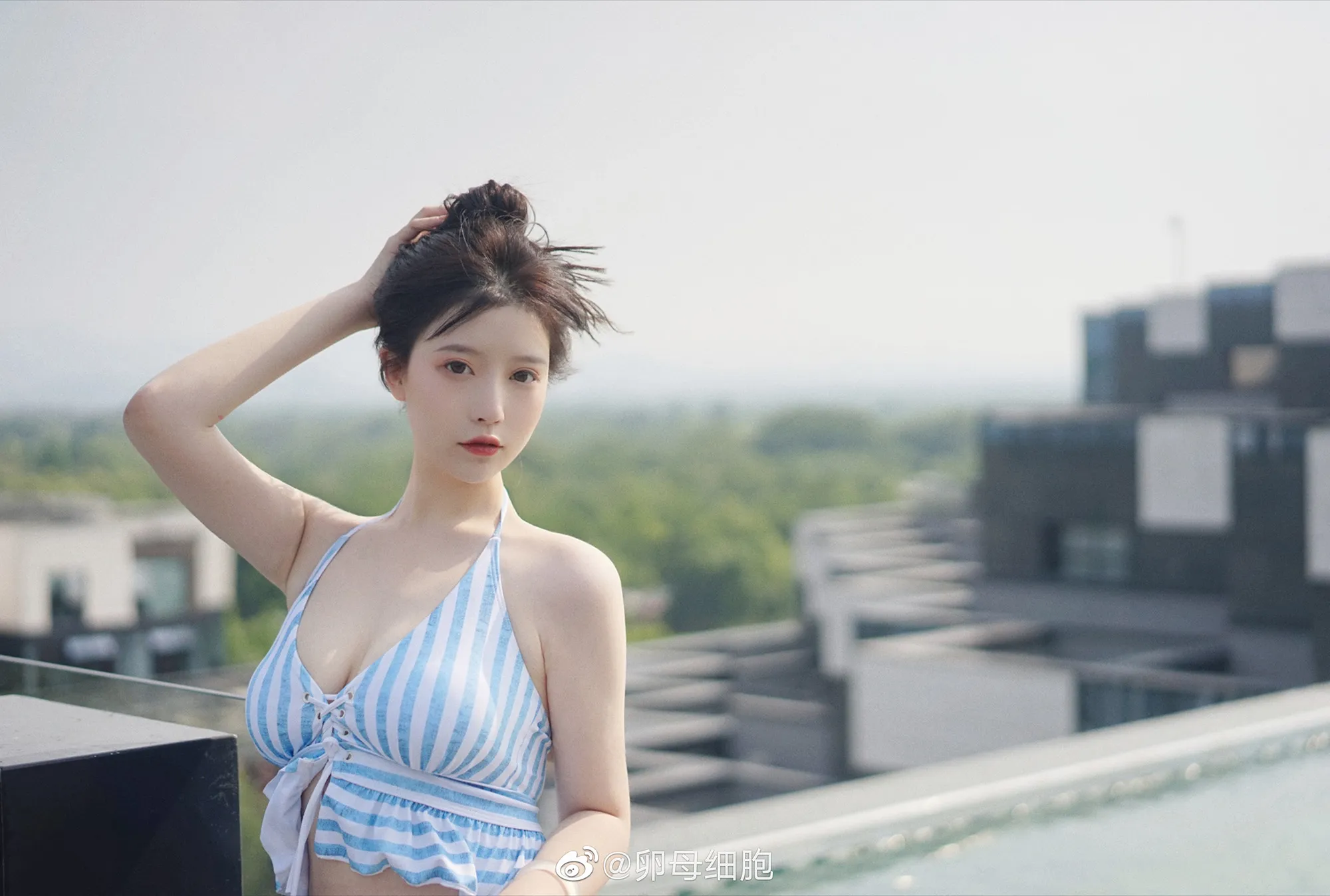 每天都想泡在冰冰凉凉的泳池里
