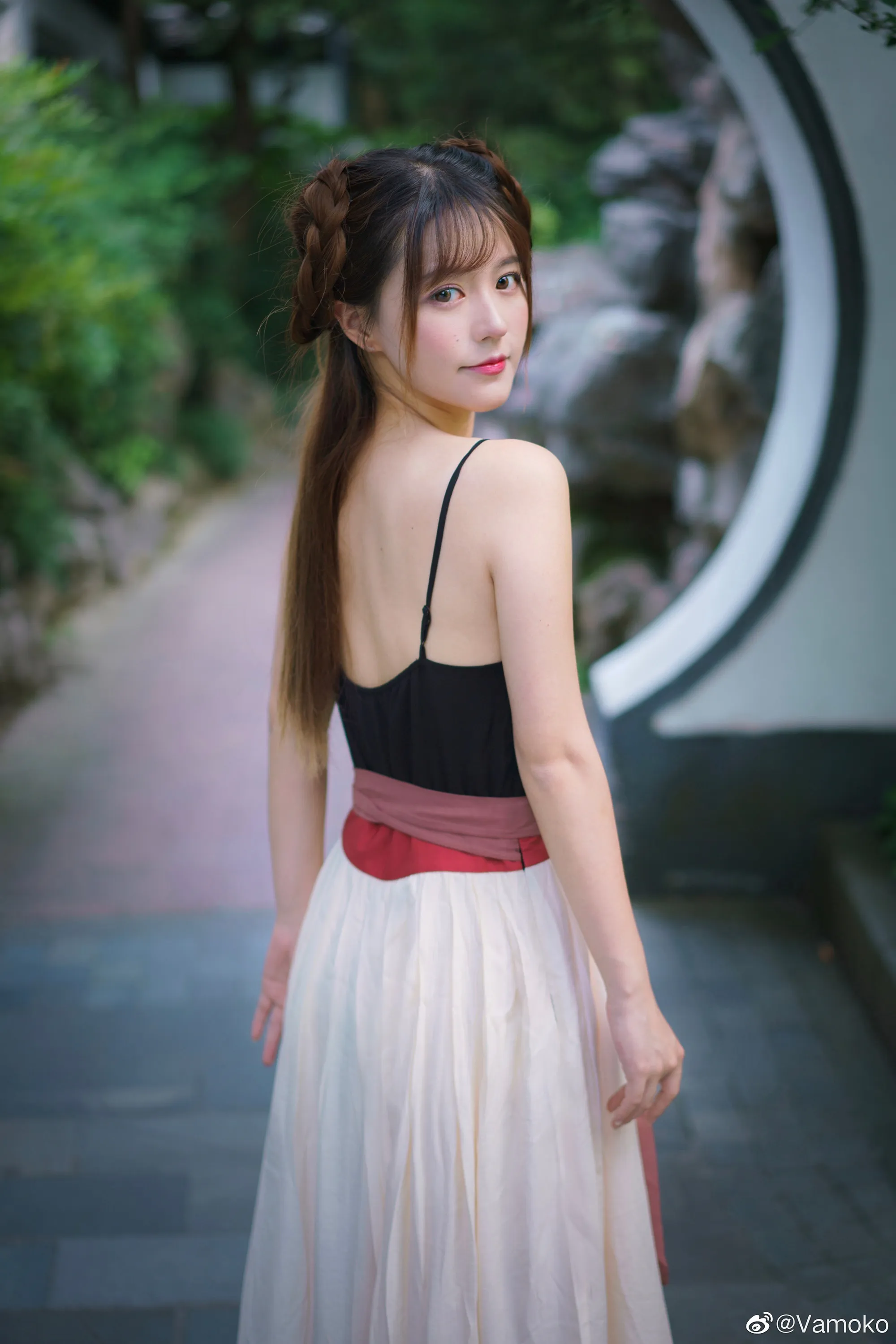 9725ca93ly1g6urq58r9cj223w35shdt_06_08_2026