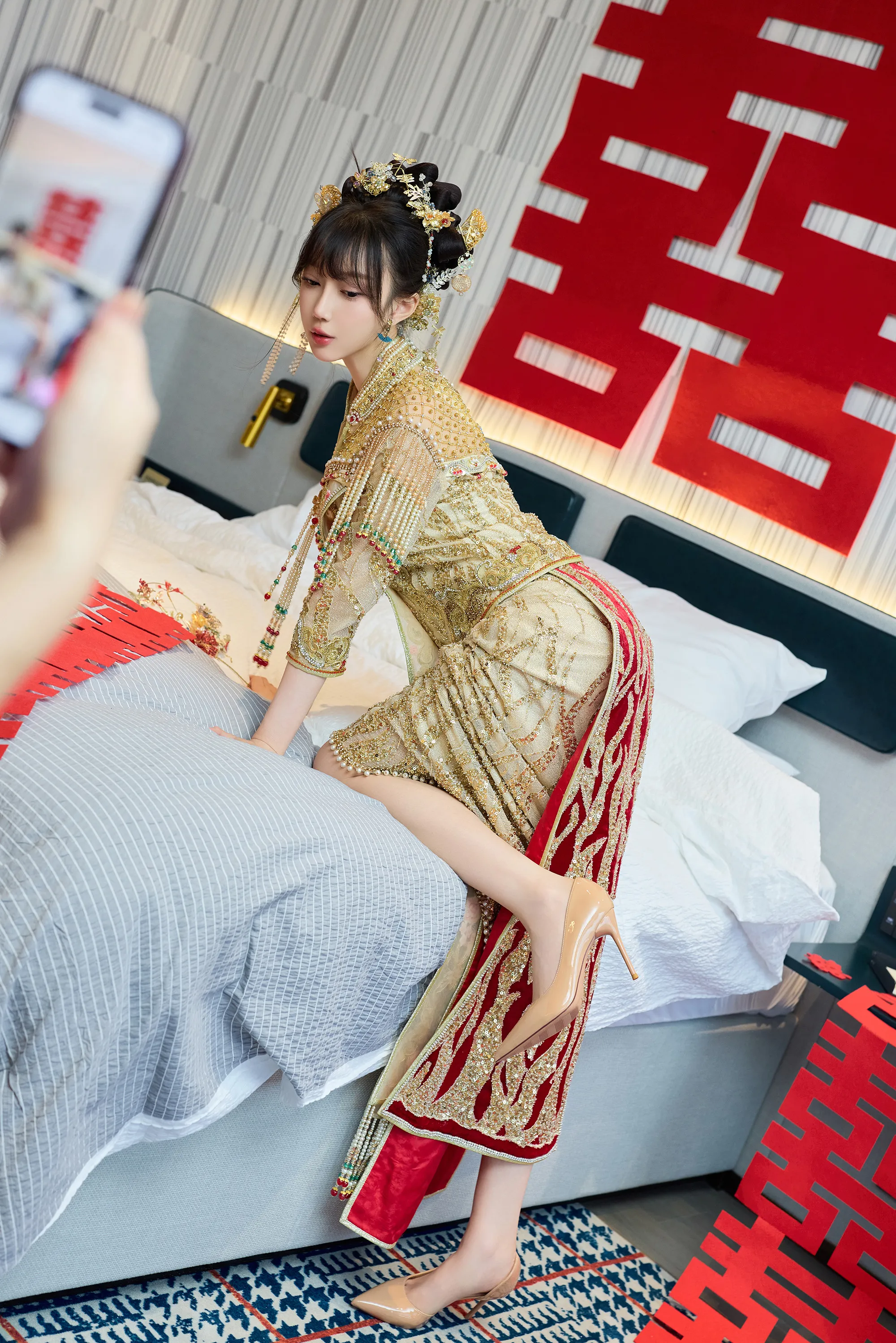 玥儿玥 – 性感秀禾