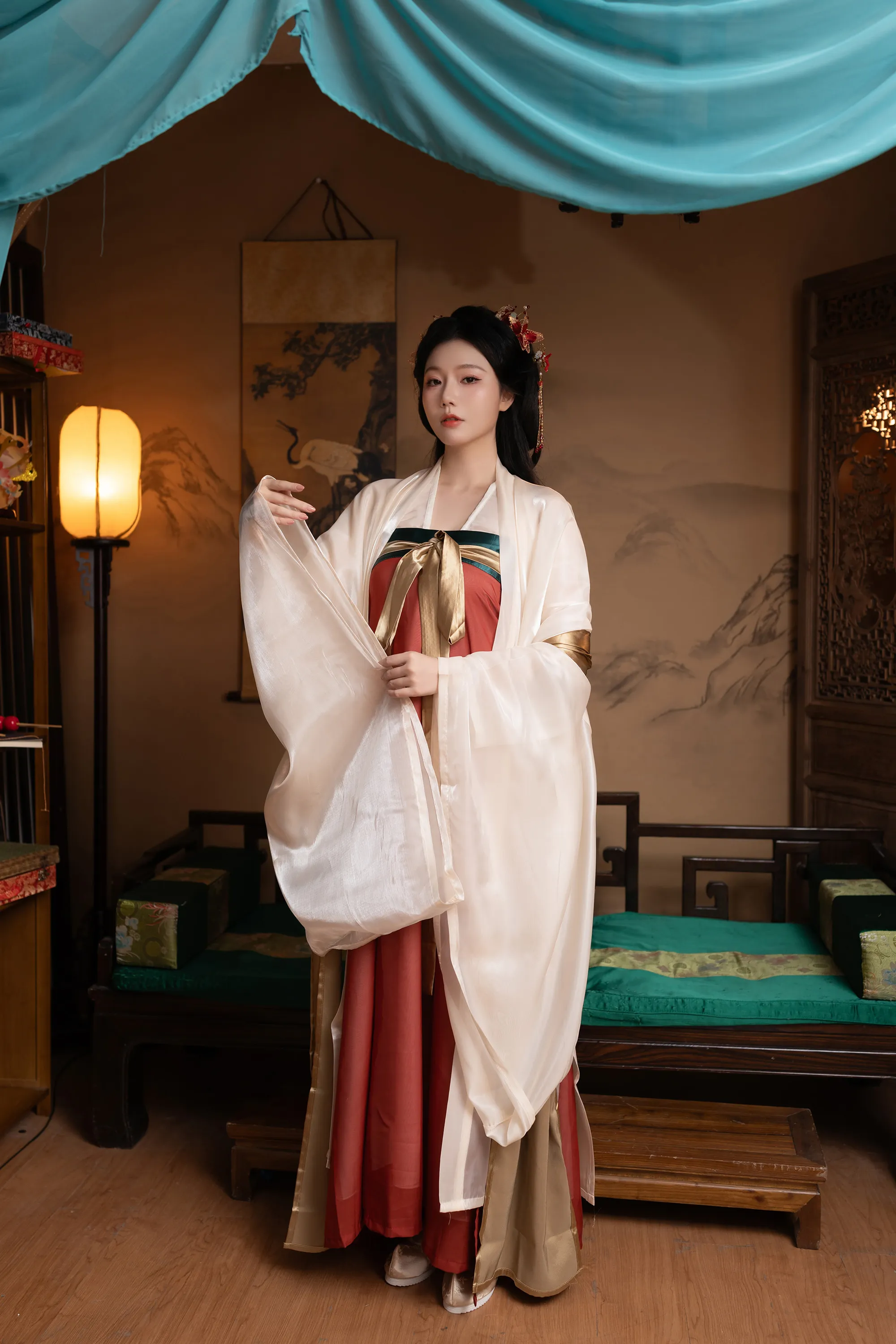 陆萱萱 x 安然 – 闺蜜古装