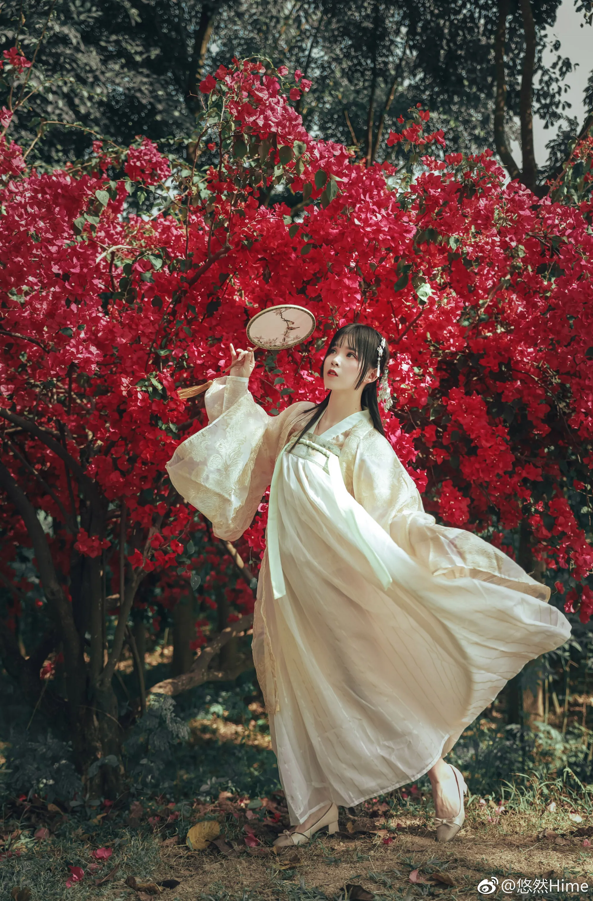 c04f0cacgy1g14odwo0w4j221q340kju_07_04_2026
