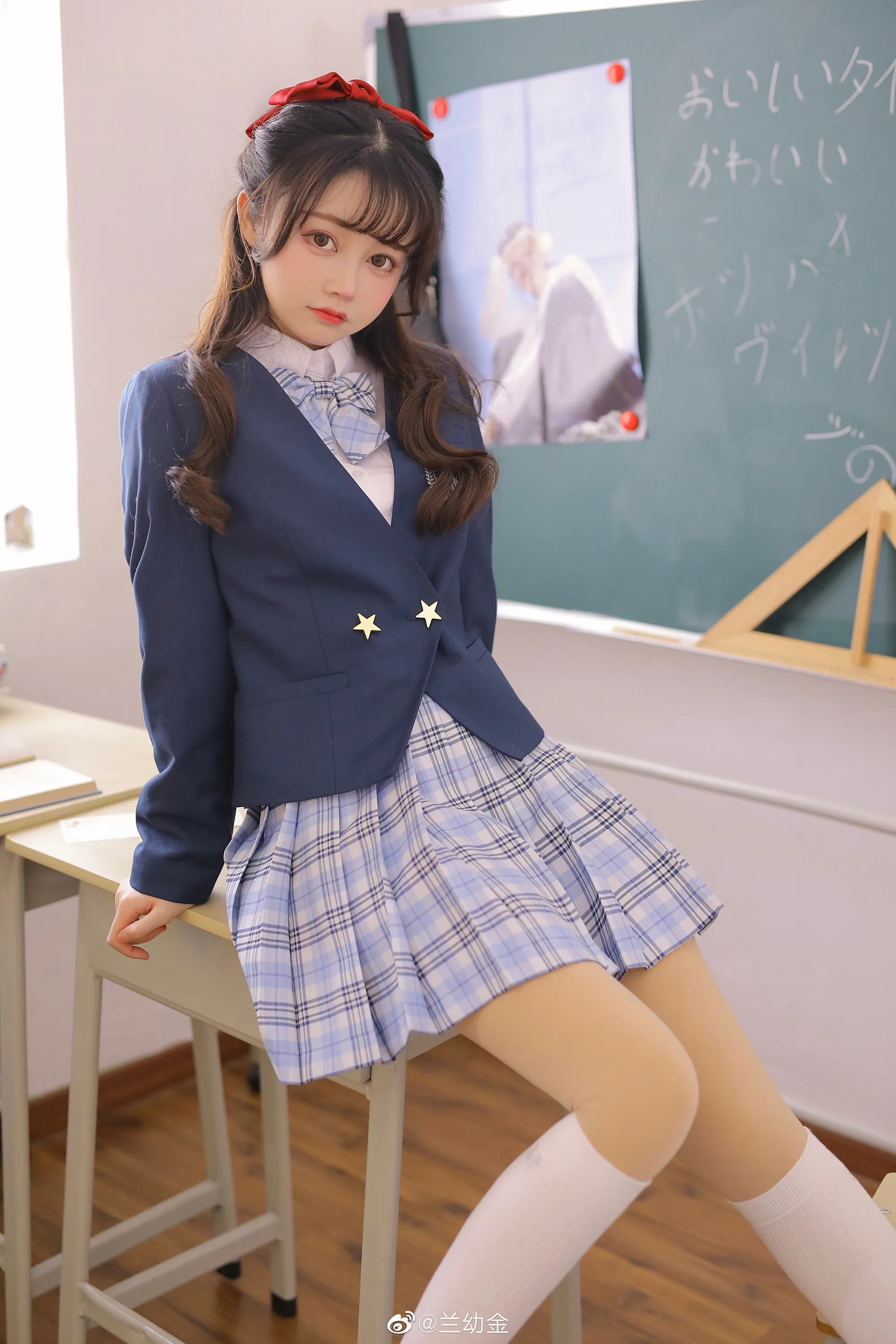 制服少女幼金酱