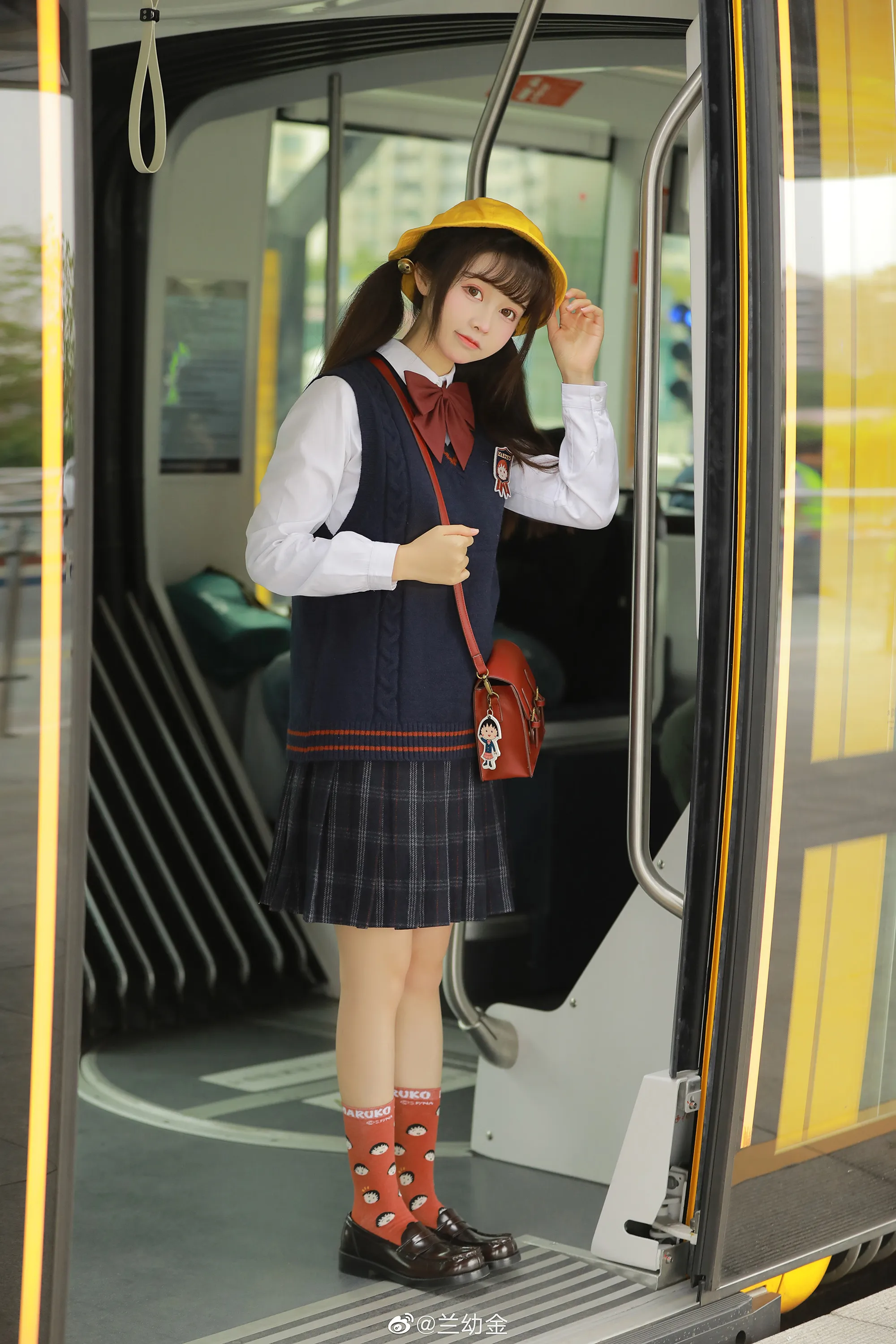 c0c367d6gy1g8jiyvebcoj23gg56ou16_07_05_2026
