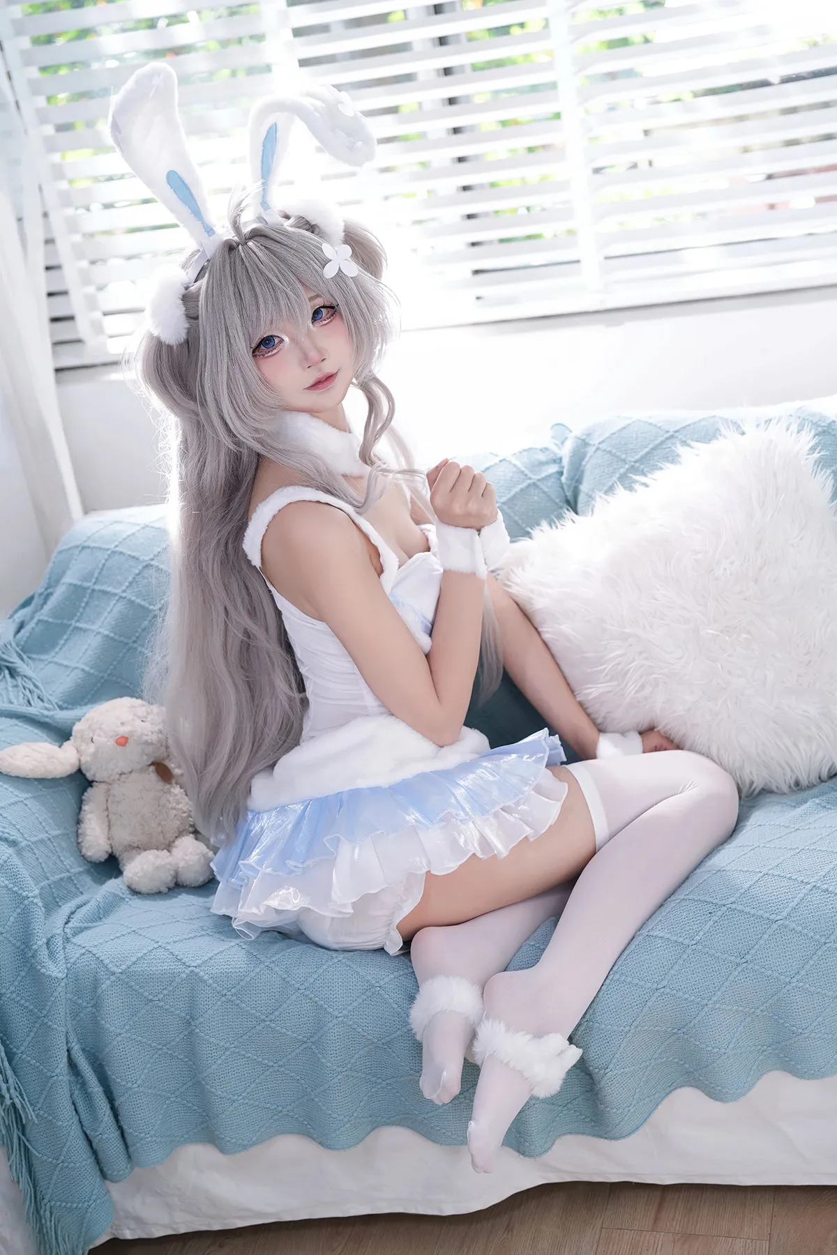 [五更百鬼] 桃乐丝旗袍+睡衣兔女郎