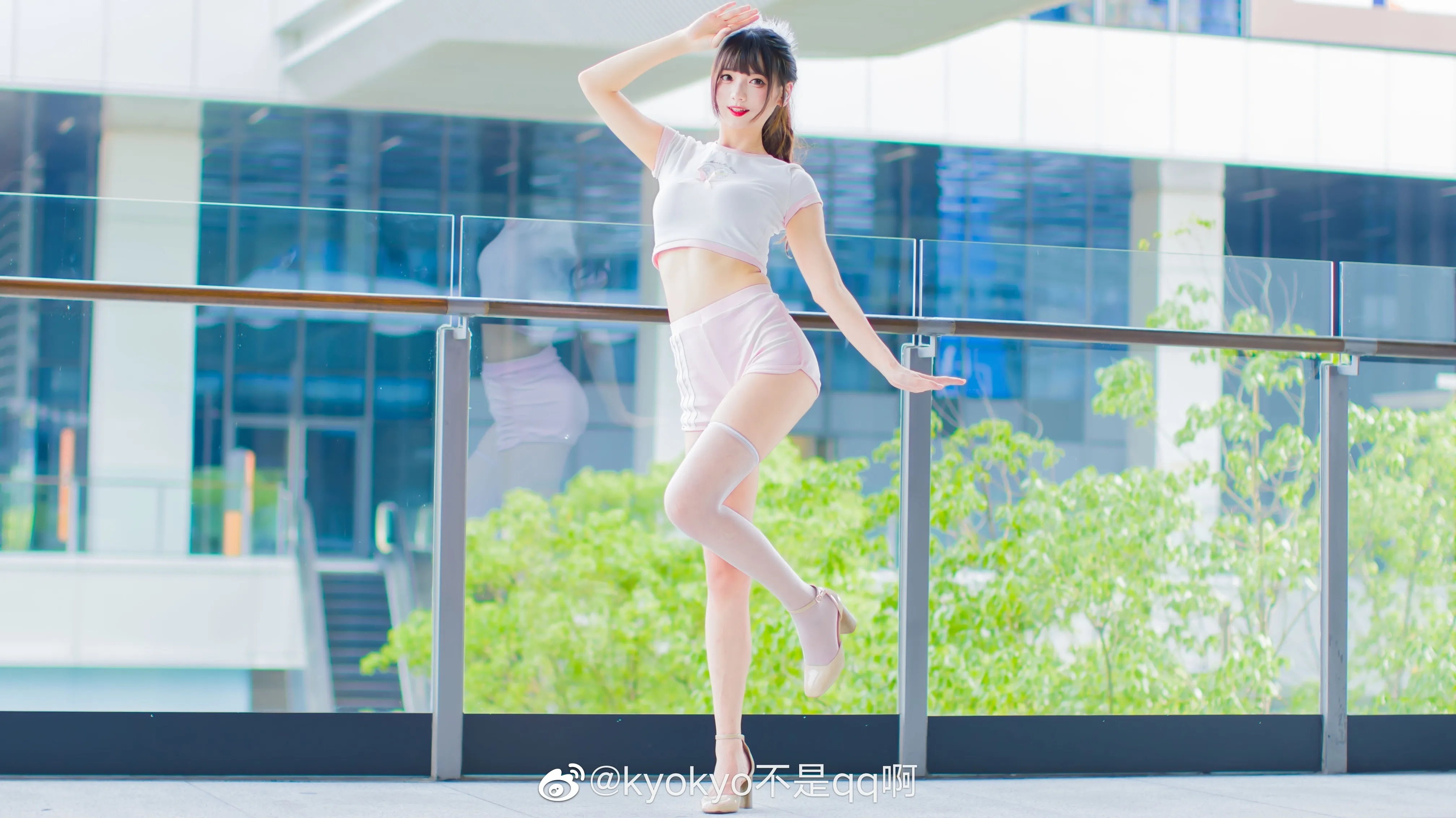 9a761a1dly1gsk9rx4yx6j23401r0b29_07_15_2026