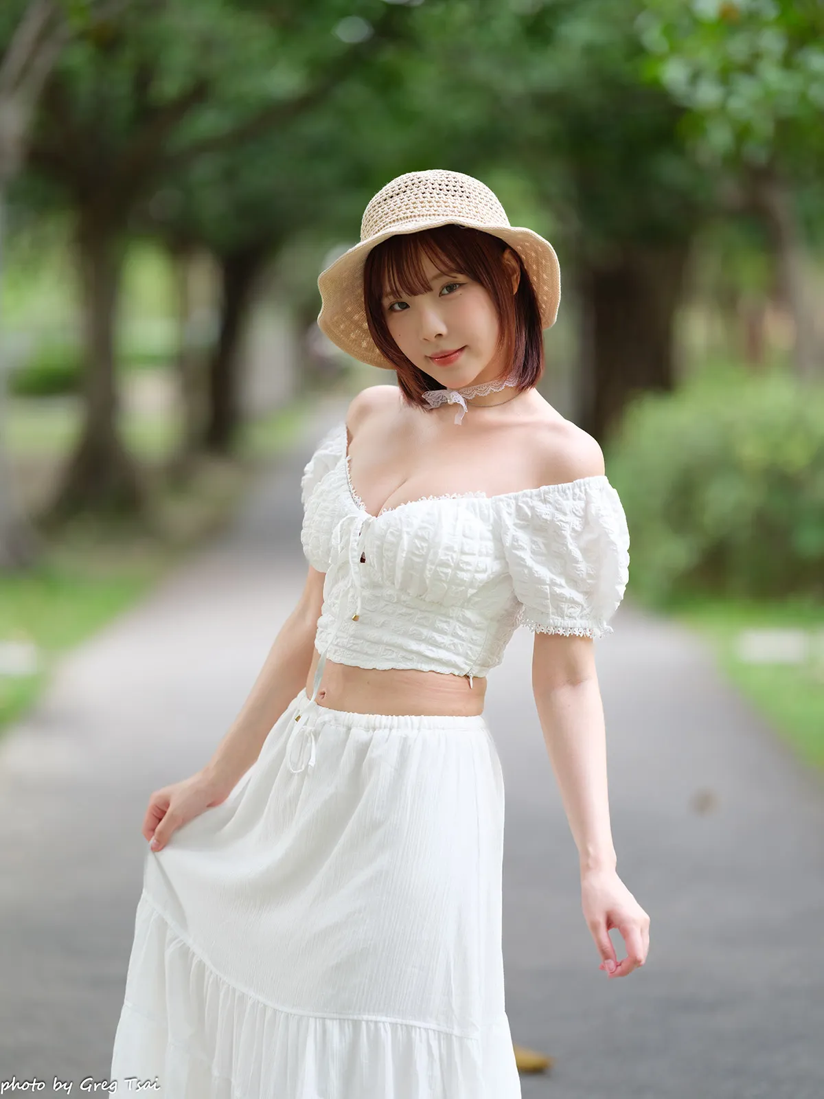 明媚如花 (20)_08_03_2026