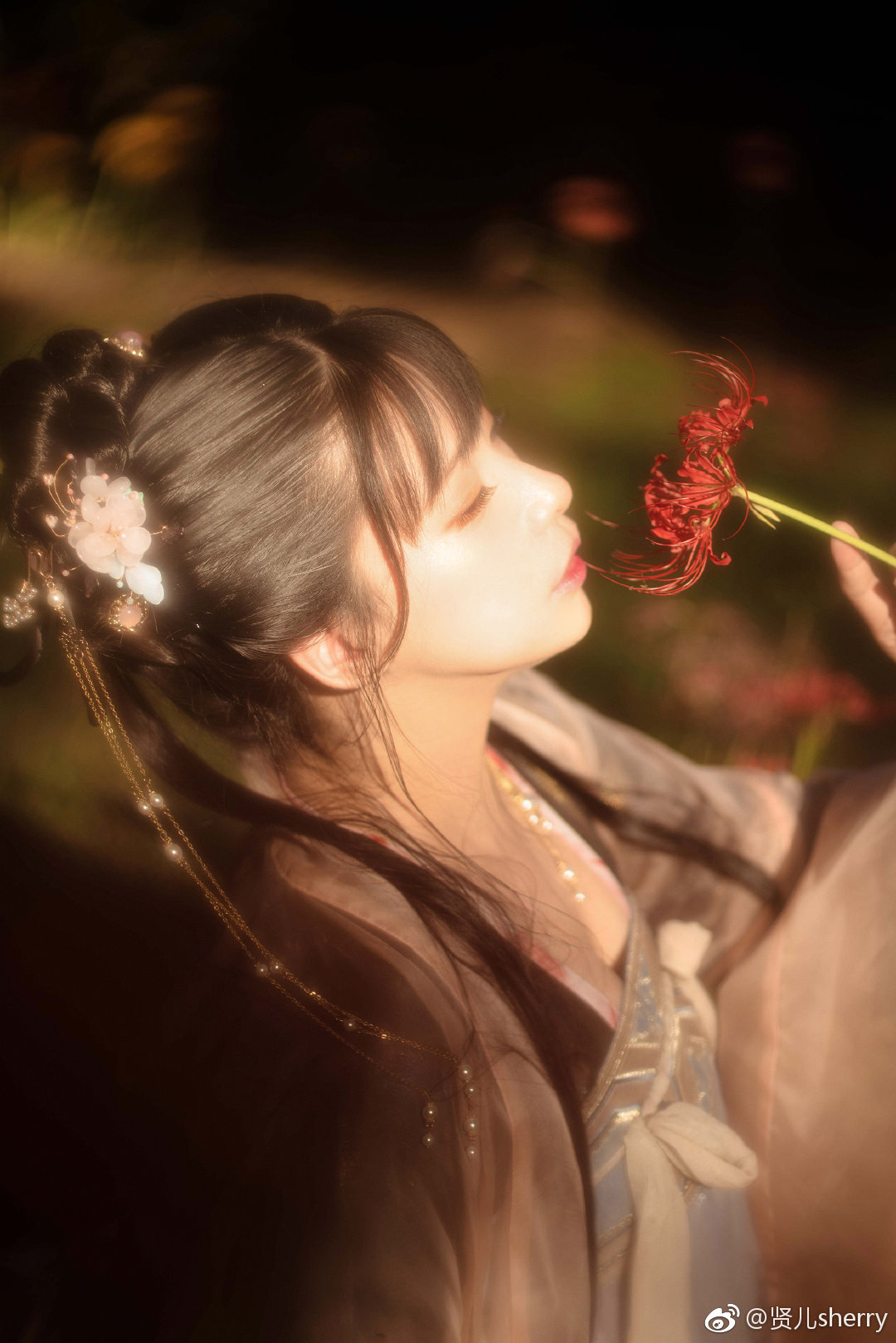 花开彼岸时。