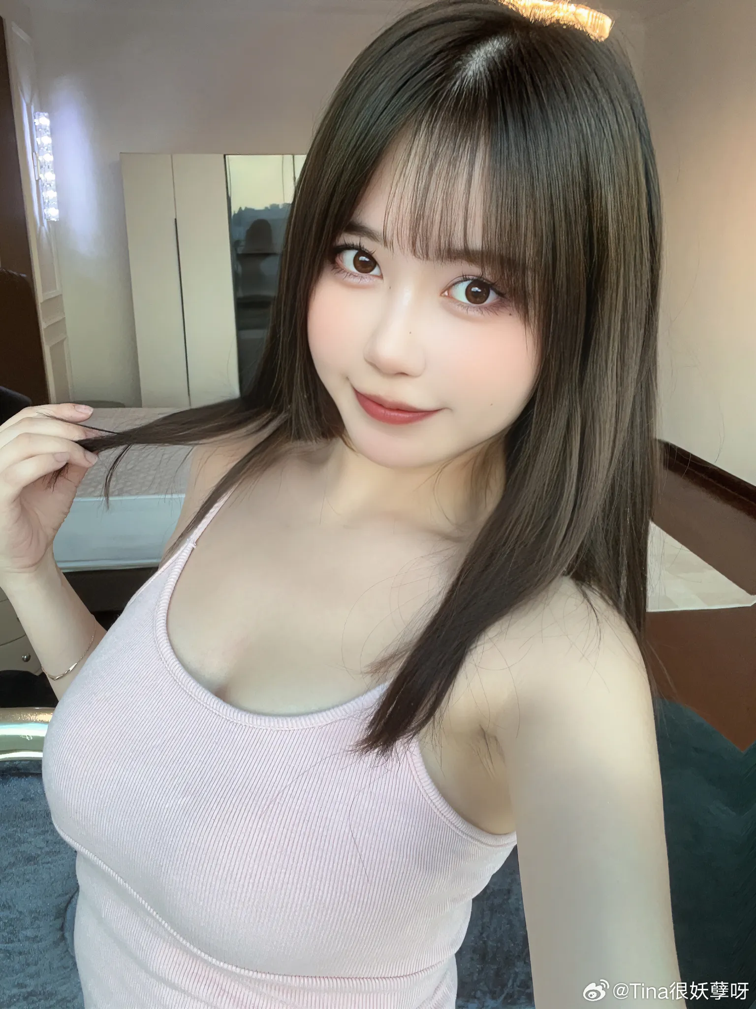 0088F6cygy1hg87ys2i9hj316o1kw1kx_08_15_2026