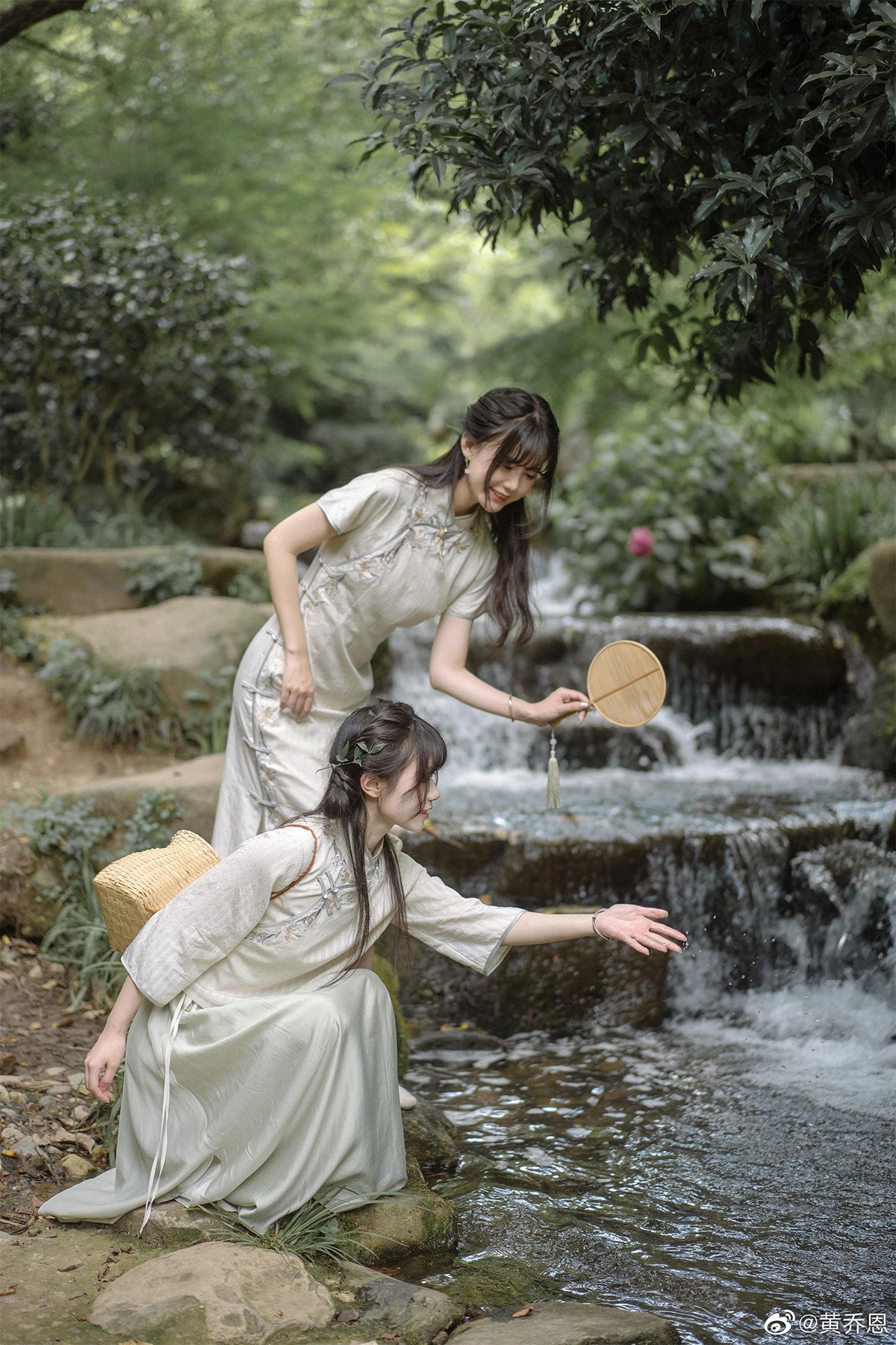 寻着茶香来，任风月婆娑。